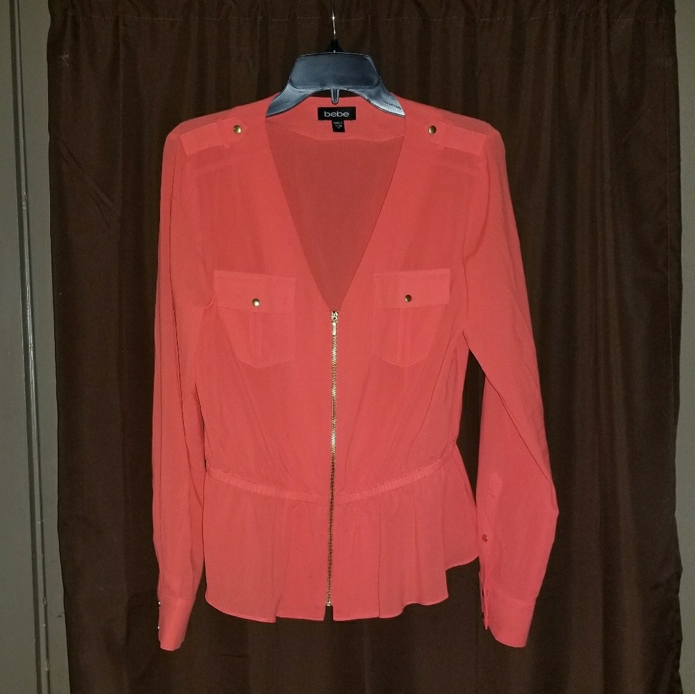 Beautiful Bebe blouse. Like new! Size Medium